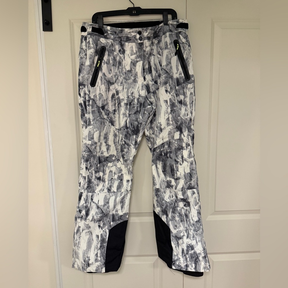 Women’s Black and White Snow Pants